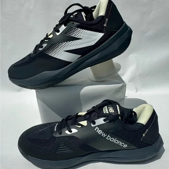 New Balance Fuel Cell Black and Gray court shoes - Picture 12 of 12